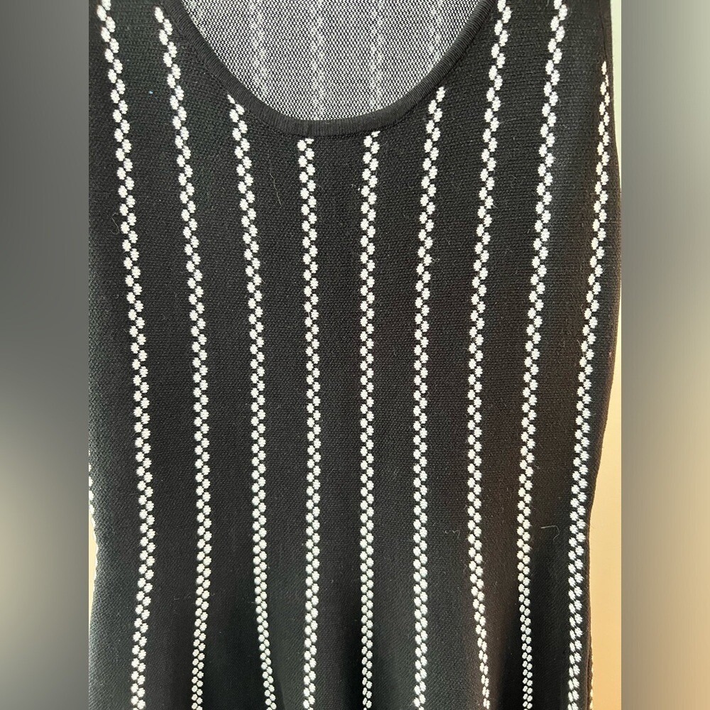 Soloiste Black White Knit Striped Stretch Sleeveless Dress Size Small Midi - Picture 4 of 6